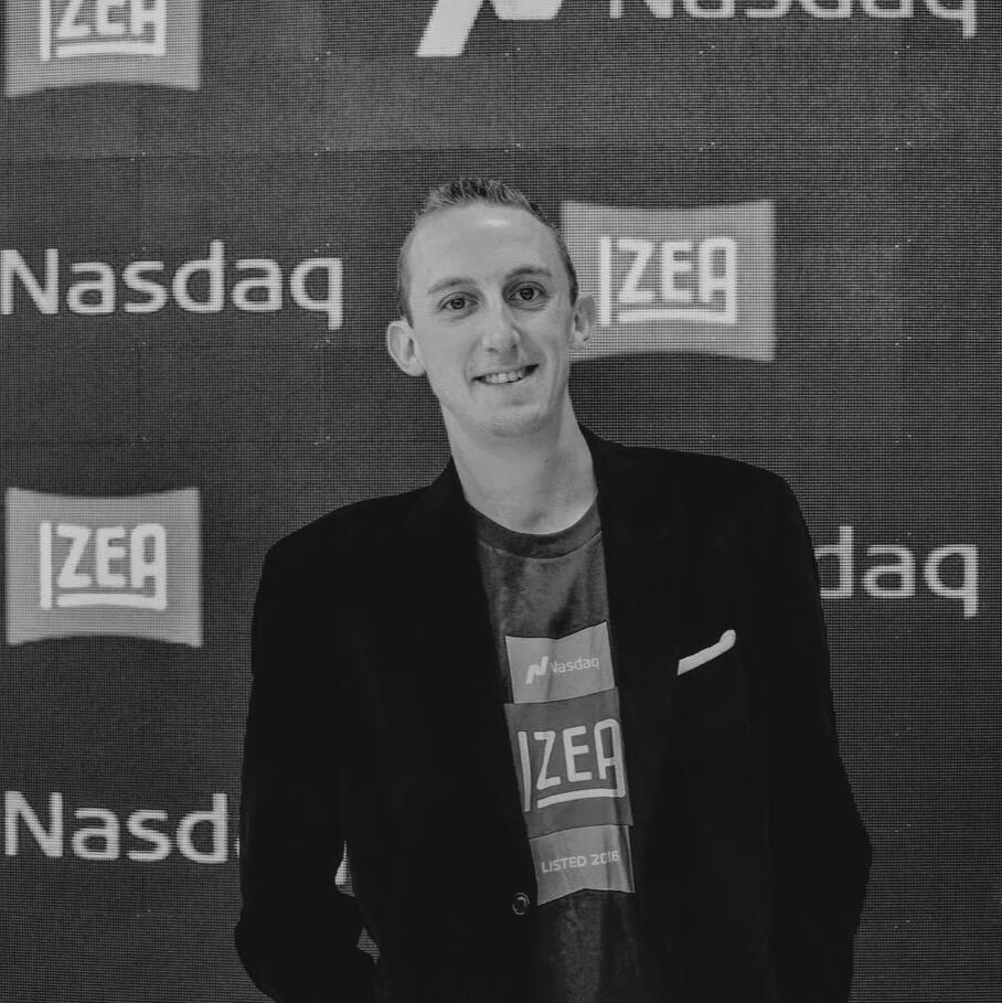 Dustin Mooney Dustin Mooney